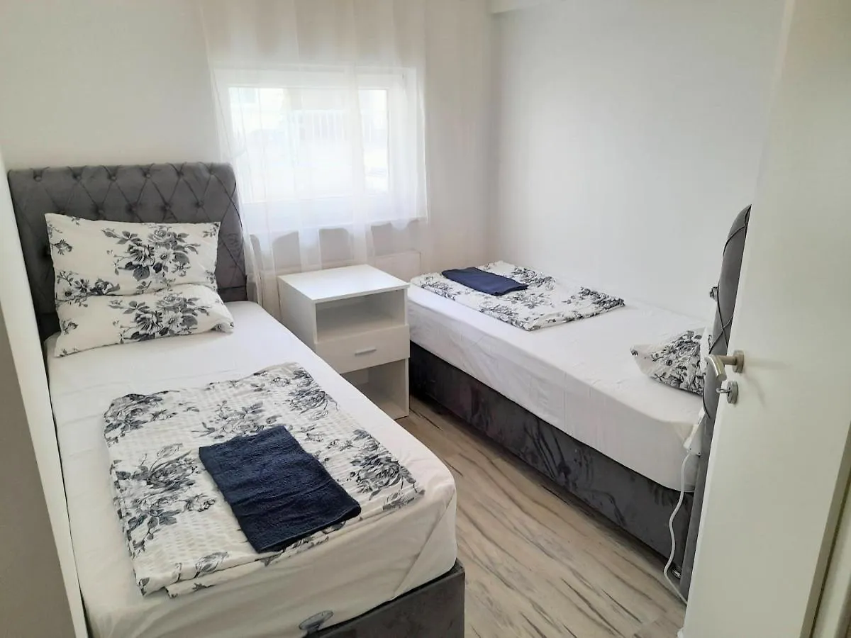 Studios Accommodation Frankfurt am Main Country house