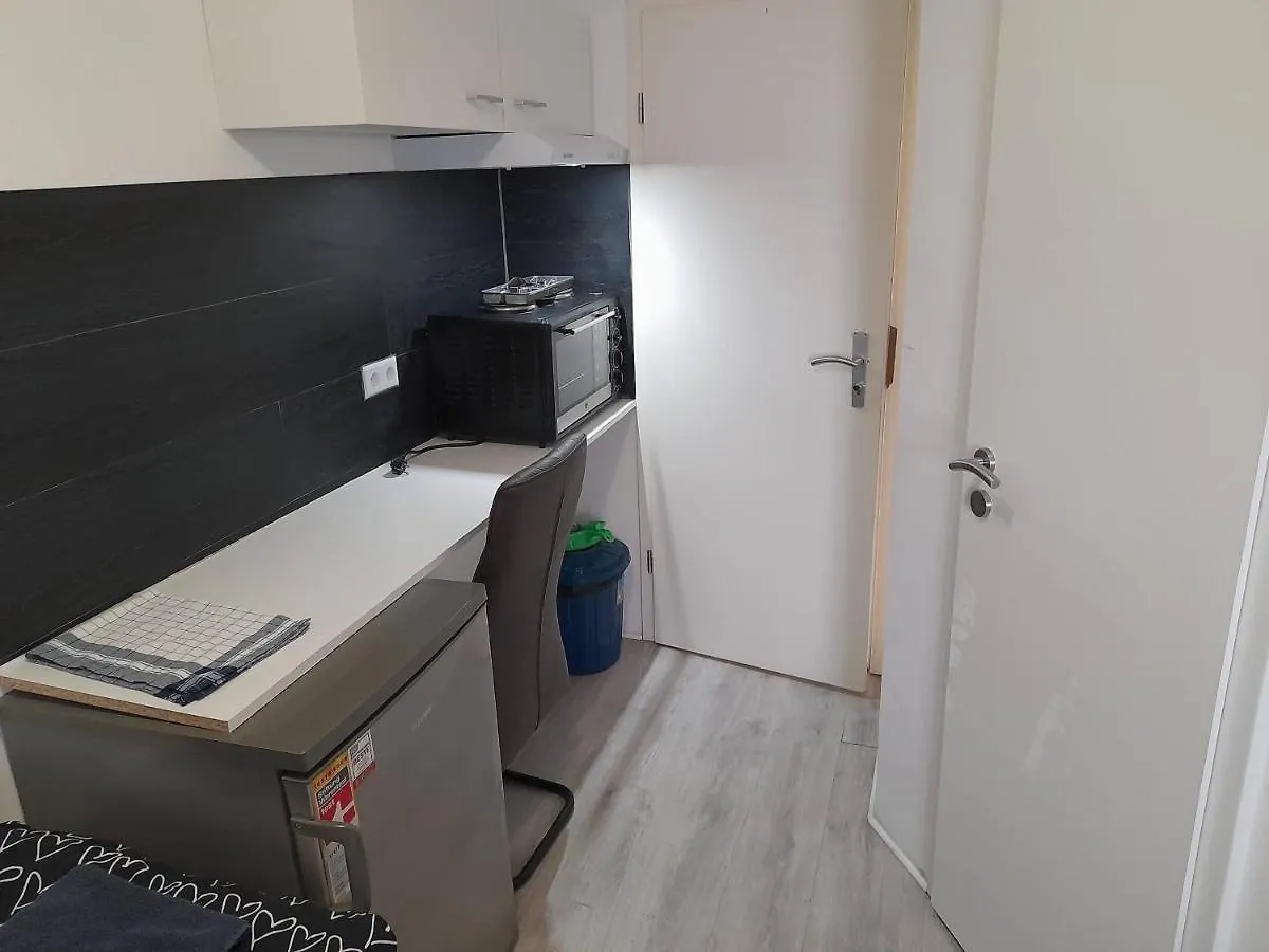 Studios Accommodation Frankfurt am Main Country house