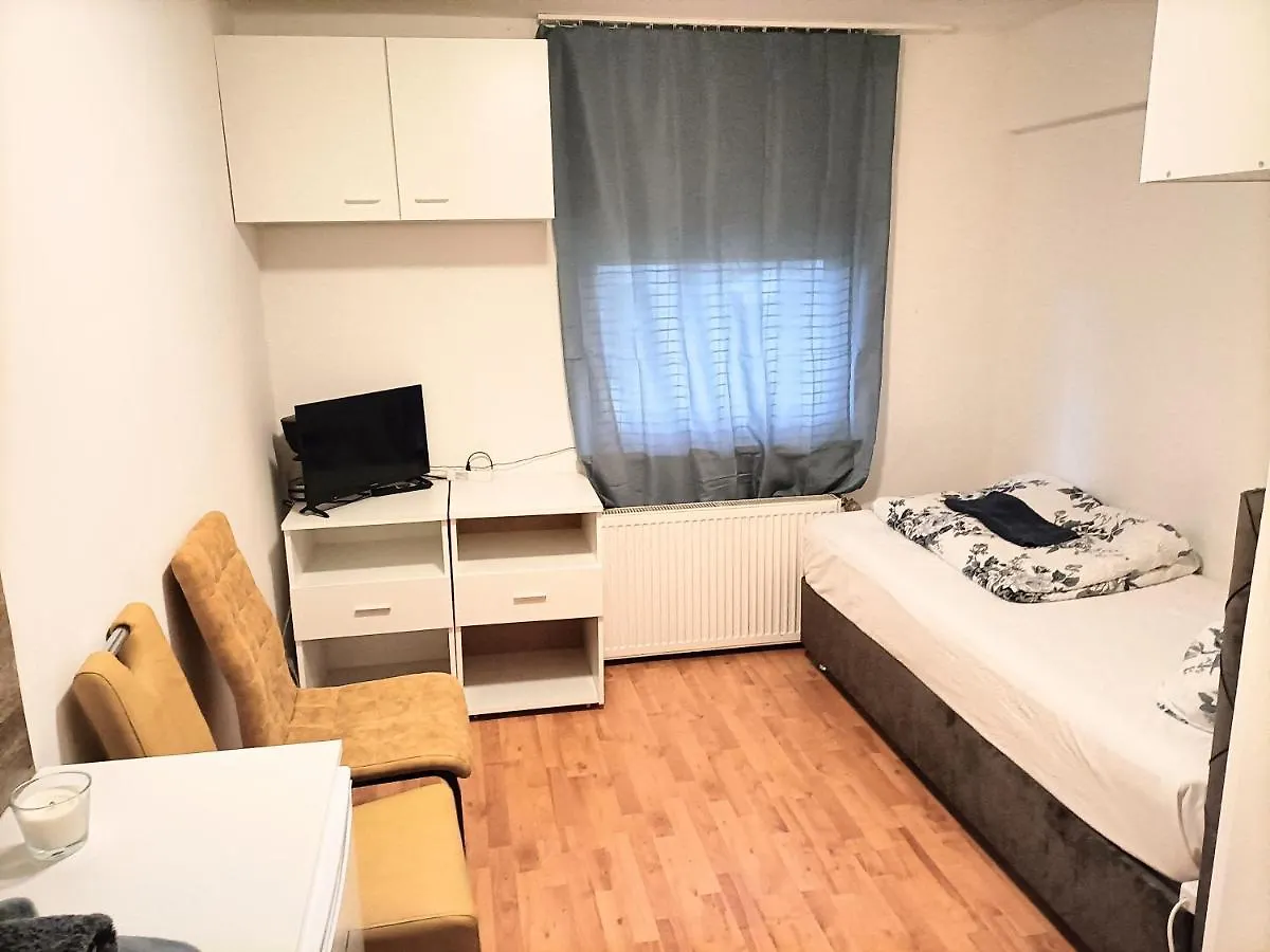 Studios Accommodation Frankfurt am Main 0*,